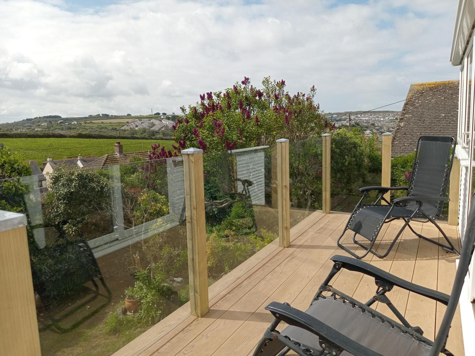 Curlews Cottage - House With 3 Bedrooms And Garden - Walking Distance To The Beach Perranporth Exterior photo